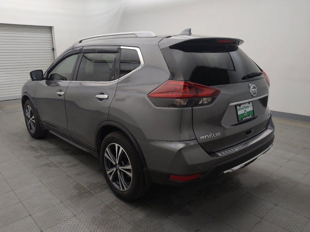 Used 2019 Nissan Rogue SV w/ Sun & Sound Touring Package FWD image 5