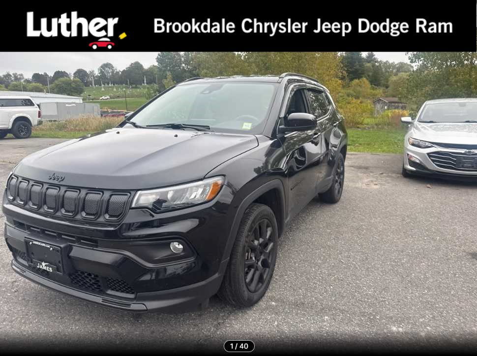 Used 2022 Jeep Compass Latitude w/ Convenience Group AWD/4WD image 1