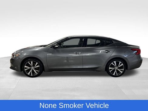 Used 2017 Nissan Maxima 3.5 SV image 2