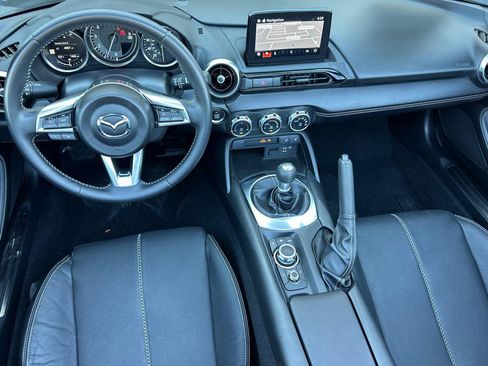 Certified 2023 MAZDA MX-5 Miata Grand Touring RWD image 13