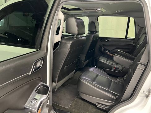 Used 2018 Chevrolet Tahoe Premier AWD/4WD image 9