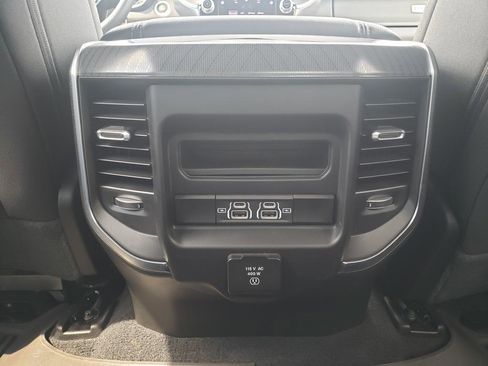 New 2026 RAM 1500 Big Horn AWD/4WD image 13