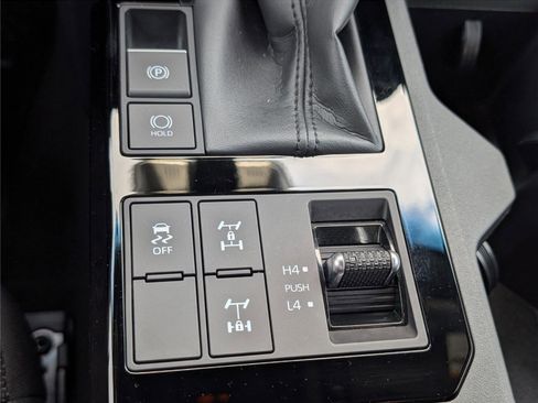 Used 2024 Toyota Land Cruiser image 22