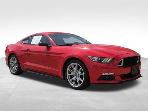 Used 2015 Ford Mustang Premium w/ Equipment Group 201A RWD image 20