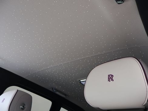 Certified 2024 Rolls-Royce Cullinan AWD/4WD image 25