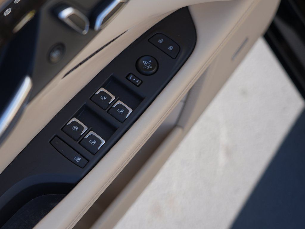 Used 2018 Cadillac CT6 Platinum AWD/4WD image 17