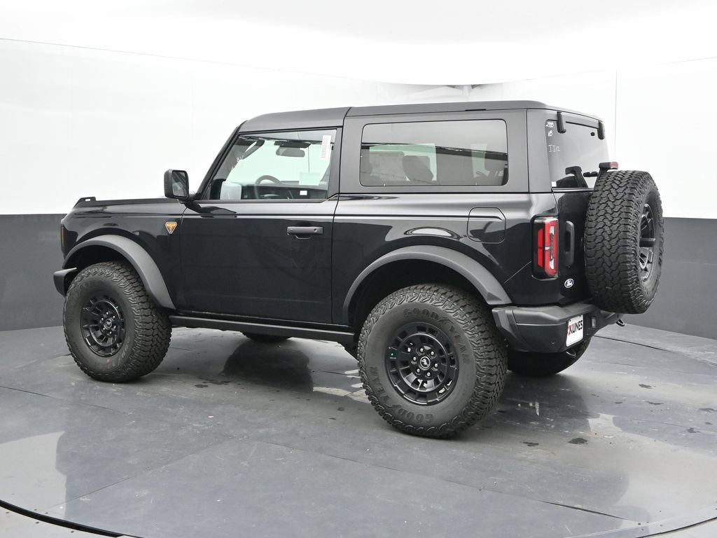 New 2026 Ford Bronco Badlands w/ Sasquatch Package AWD/4WD image 9