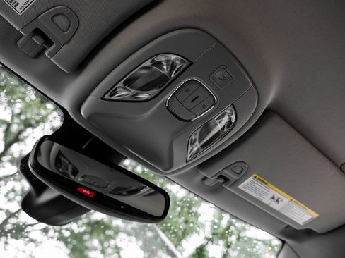 Used 2022 Jeep Compass Limited w/ Elite Group image 39