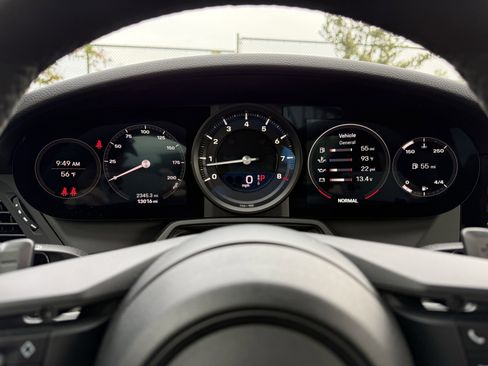 Certified 2022 Porsche 911 Carrera S image 16