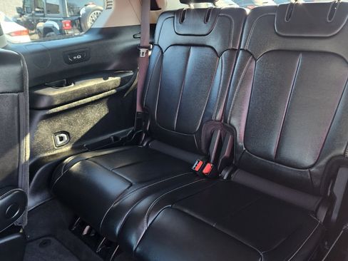 Used 2021 Jeep Grand Cherokee L Limited image 19