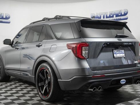 Used 2022 Ford Explorer ST w/ Equipment Group 401A image 4