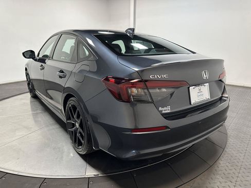 Certified 2025 Honda Civic Sport image 9