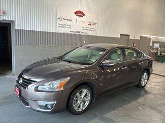 Used 2013 Nissan Altima 2.5 SL image 1