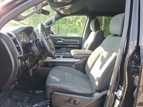 Used 2022 RAM 1500 Big Horn AWD/4WD image 14