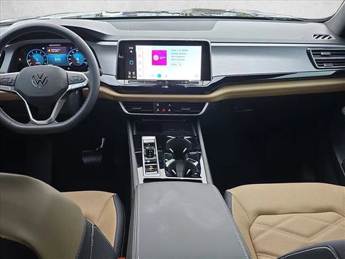 New 2026 Volkswagen Atlas Cross Sport SE image 18