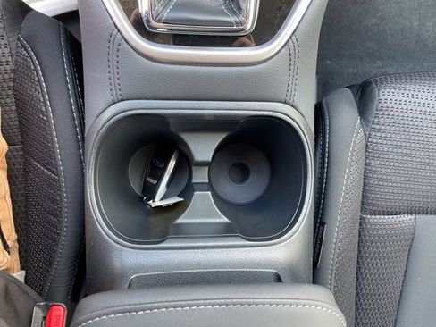 Used 2025 Subaru Outback Premium image 13