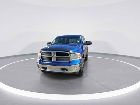 Used 2018 RAM 1500 Big Horn AWD/4WD image 3