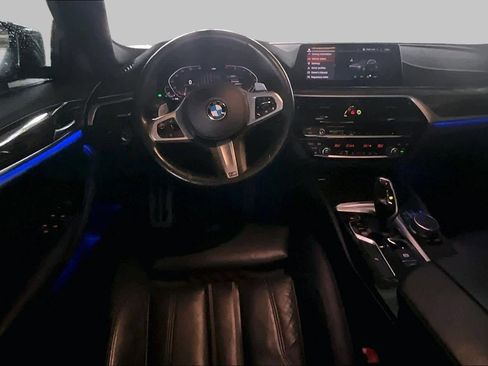 Used 2020 BMW 530i w/ M Sport Package RWD image 5