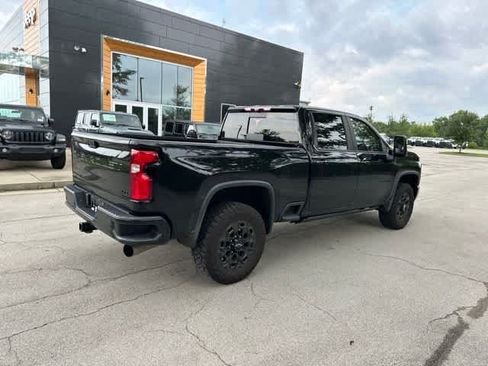Used 2021 Chevrolet Silverado 2500 LTZ w/ LTZ Plus Package AWD/4WD image 25