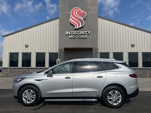 Used 2019 Buick Enclave Essence image 1