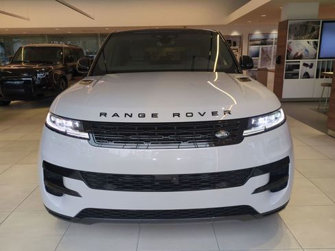 New 2026 Land Rover Range Rover Sport SE AWD/4WD image 8