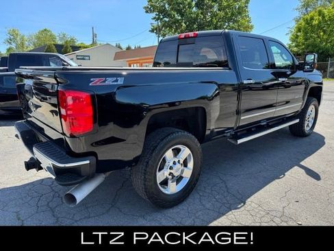 Used 2016 Chevrolet Silverado 2500 LTZ w/ Duramax Plus Package AWD/4WD image 2