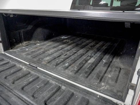 Used 2015 RAM 1500 Laramie w/ Convenience Group AWD/4WD image 8