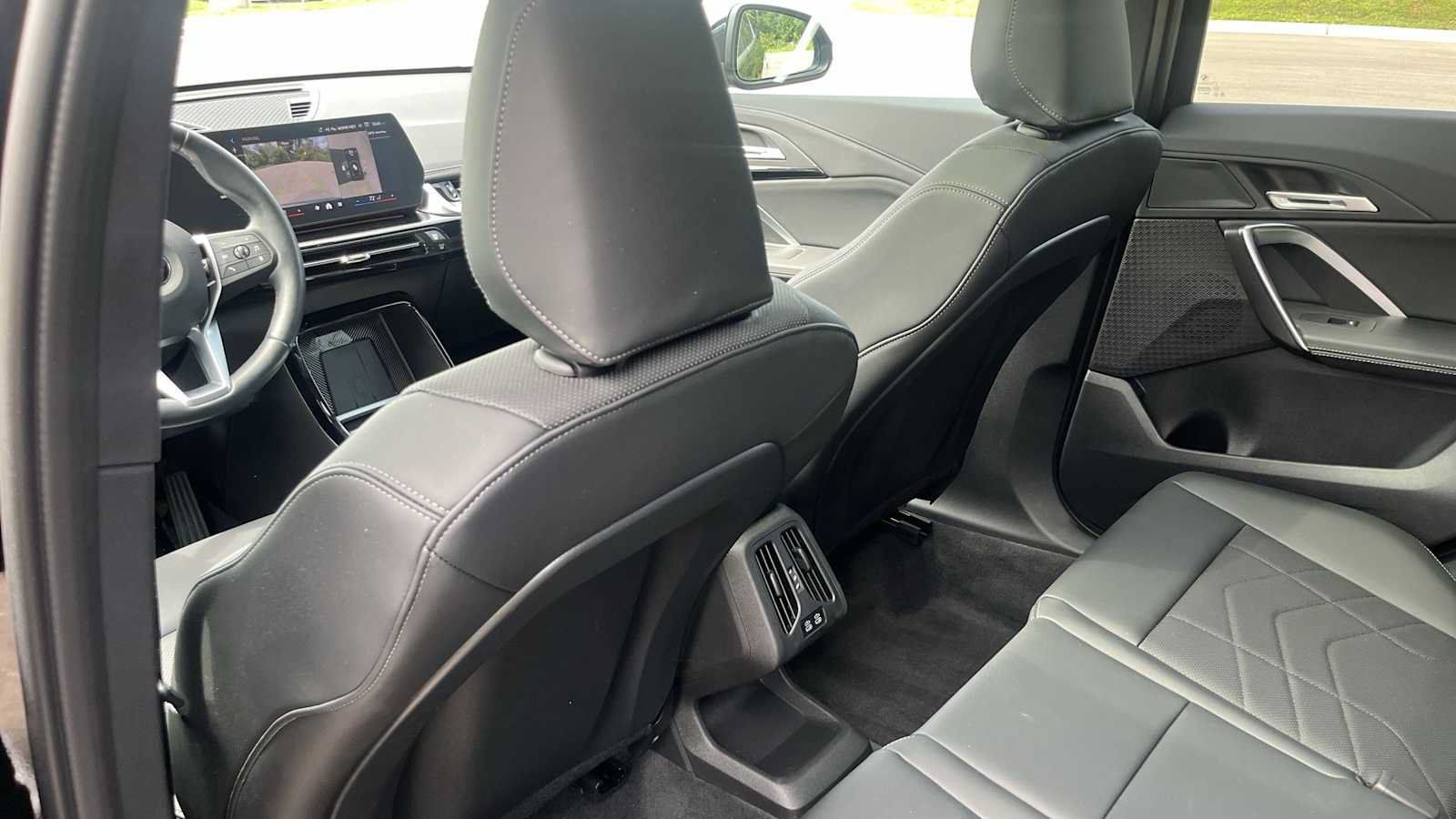 Used 2026 BMW X1 xDrive28i AWD/4WD image 30