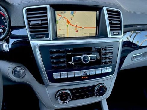 Used 2014 Mercedes-Benz ML 550 4MATIC image 26