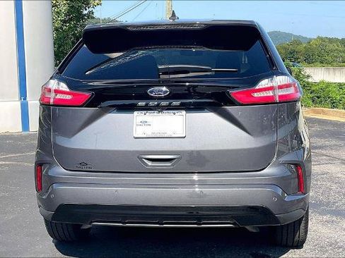 Certified 2024 Ford Edge ST-Line AWD/4WD image 4