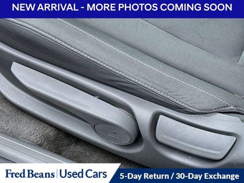 Used 2024 Hyundai Elantra SEL FWD image 3