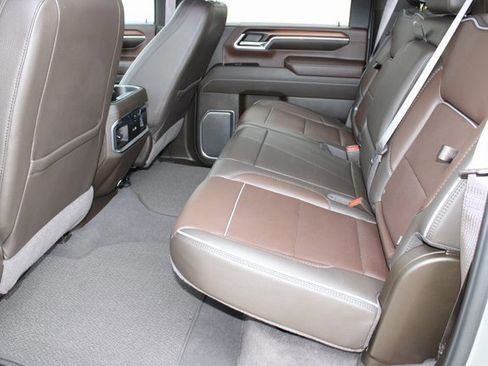 Used 2024 GMC Sierra 2500 Denali w/ Denali Reserve Package image 6