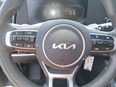 Certified 2024 Kia Sportage LX FWD image 13