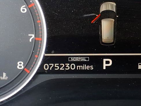 Used 2022 Mitsubishi Outlander ES image 26