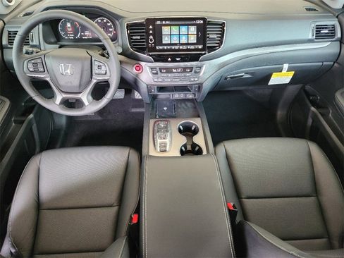 New 2025 Honda Ridgeline RTL+ image 11