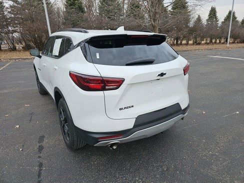 Used 2023 Chevrolet Blazer LT w/ Convenience Package image 3