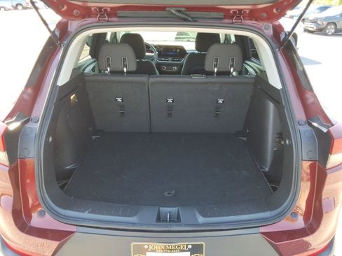 Certified 2024 Chevrolet TrailBlazer LS w/ LS Convenience Package FWD image 16