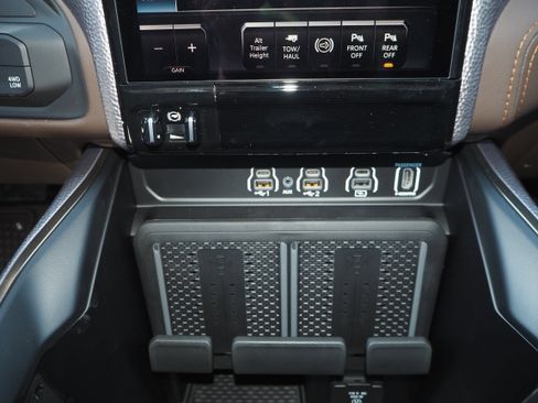 New 2025 RAM 3500 Longhorn image 27