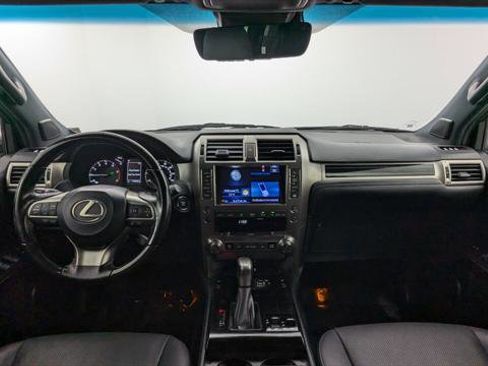Used 2020 Lexus GX 460 Premium image 35