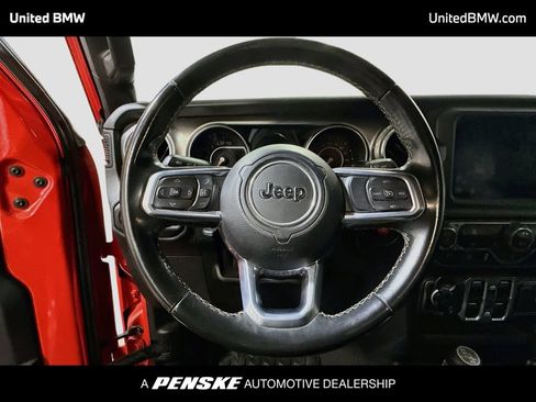 Used 2019 Jeep Wrangler Unlimited Sahara AWD/4WD image 13