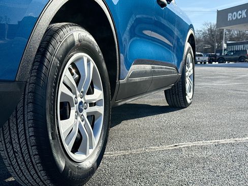 Used 2023 Ford Escape AWD image 16