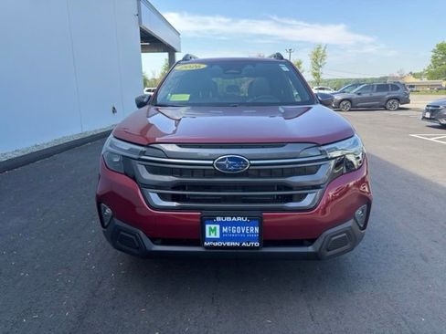 Used 2026 Subaru Forester Limited AWD/4WD image 2