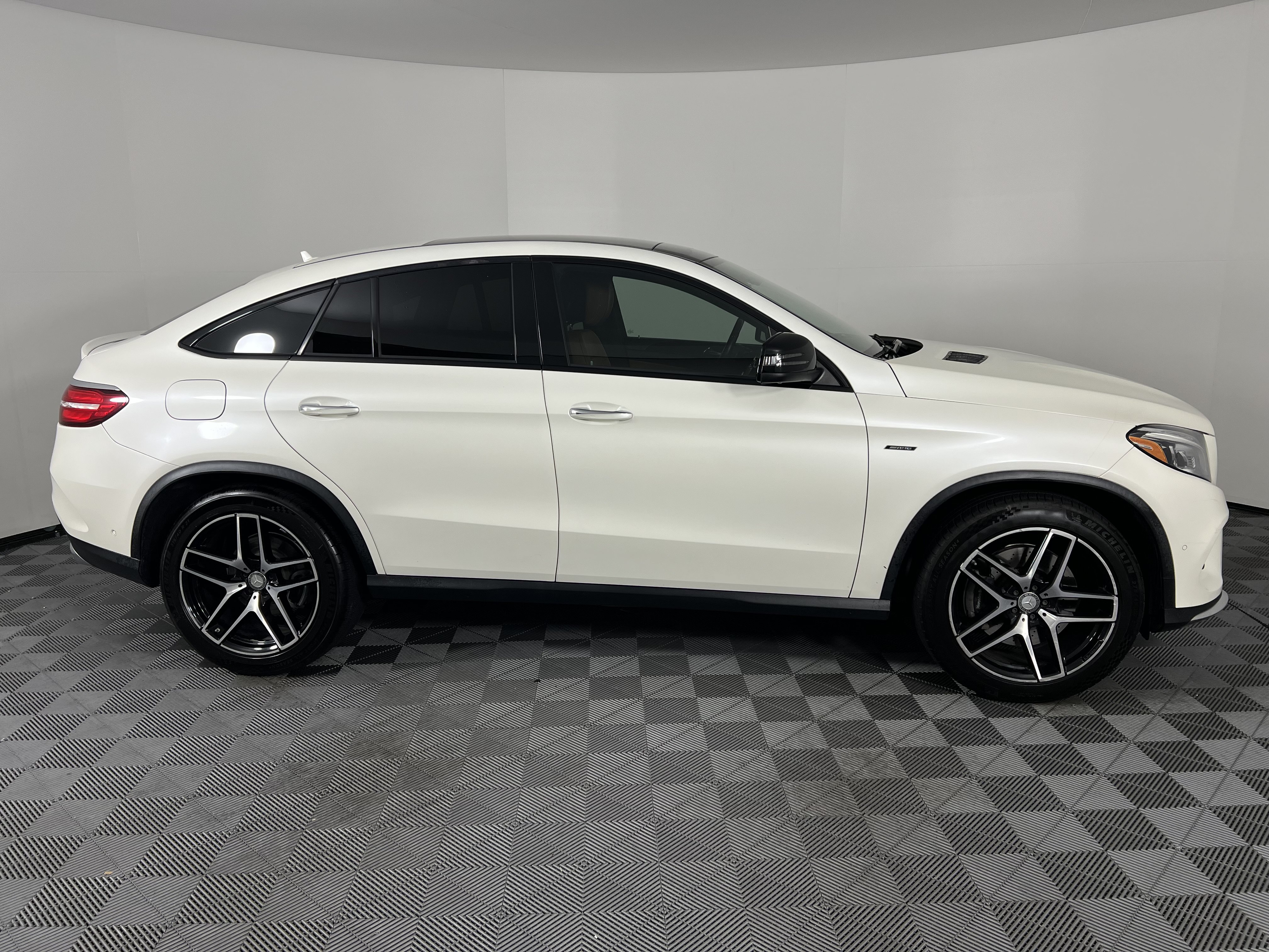 Used 2016 Mercedes-Benz GLE 450 4MATIC Coupe image 14