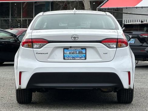 Used 2024 Toyota Corolla LE image 5