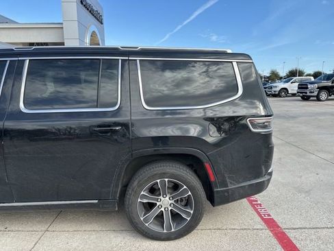 Used 2022 Jeep Grand Wagoneer Series I image 7