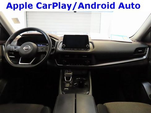 Used 2023 Nissan Rogue SV image 7