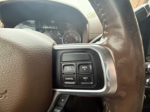 Used 2020 RAM 2500 Laramie image 26