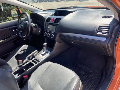 Used 2014 Subaru Crosstrek 2.0i Limited AWD/4WD image 26