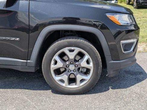 Used 2020 Jeep Compass Limited AWD/4WD image 12