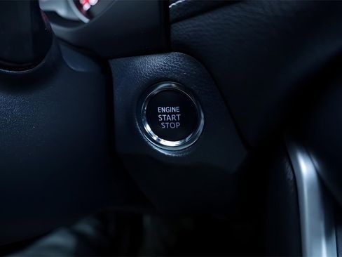 Certified 2021 Toyota RAV4 XLE image 33